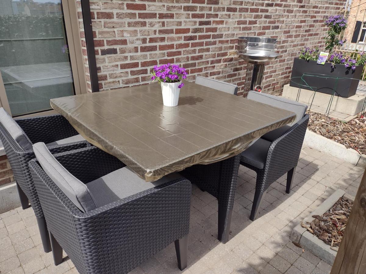 Hasbania Vakantiewoning Gingelom Extérieur photo